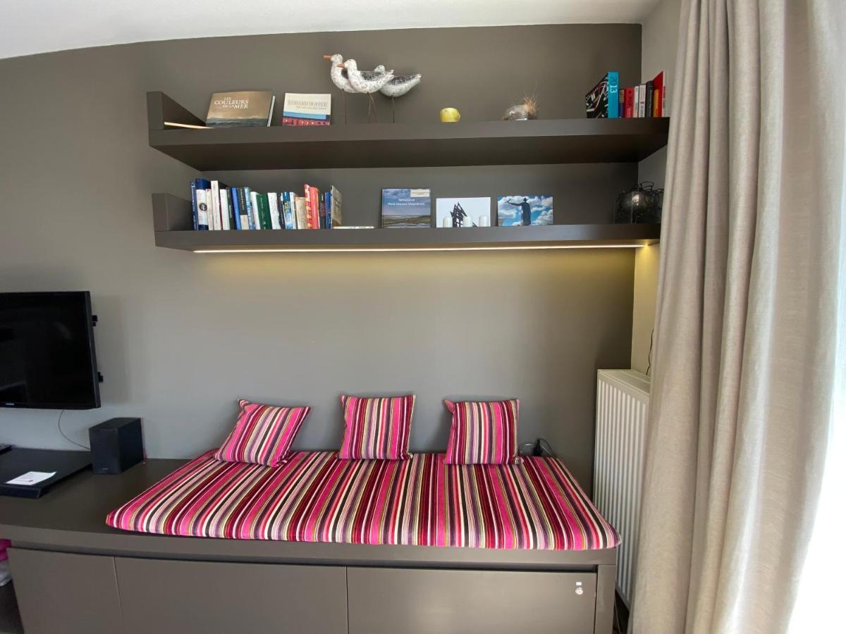 Edward Hopper Suite, Duinhof 3-9-7, Spacious Apartment Near The Beach With Sunny Balcony Cadzand Exterior photo